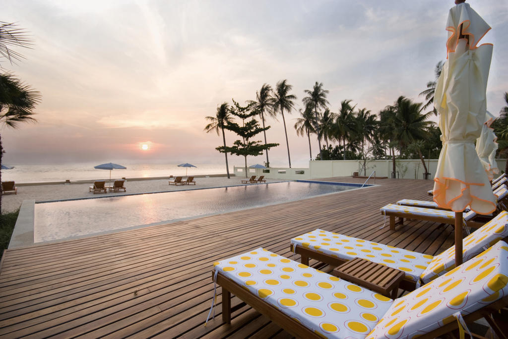 Nantra De Deluxe Hotel Had Yao Beach Exterior photo